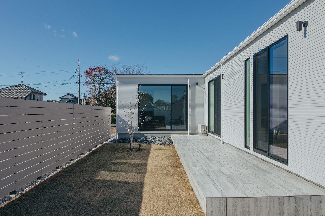 ハウスメーカー vs 建築サポート  本当に選ぶべき家づくりと依頼先は・・